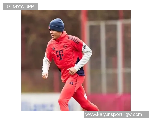 穆西亚拉冬歇期积极加练预计本月下旬重返赛场展现实力