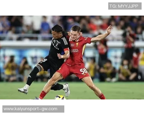 雅凯加盟利物浦感言：能为伟大的足球俱乐部效力倍感荣幸